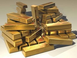 如何分析黄金价值的长期趋势？这些趋势对长期贵金属投资有何启示？